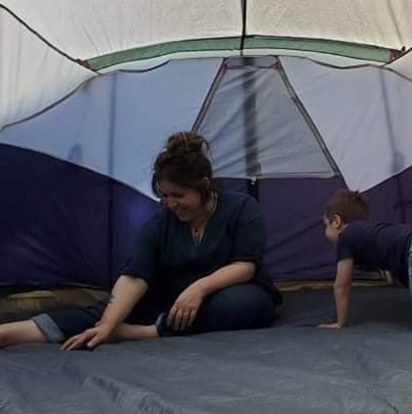 Meet your Posher, Kim - Picture 1 of 1